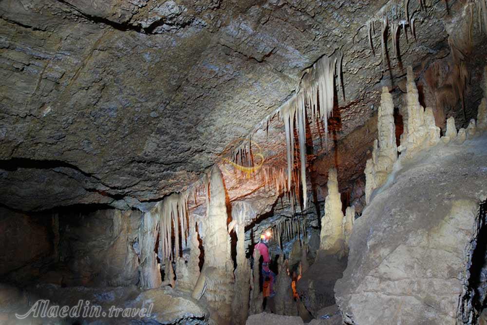 Burnik Cave of Firuzkuh | Alaedin Travel