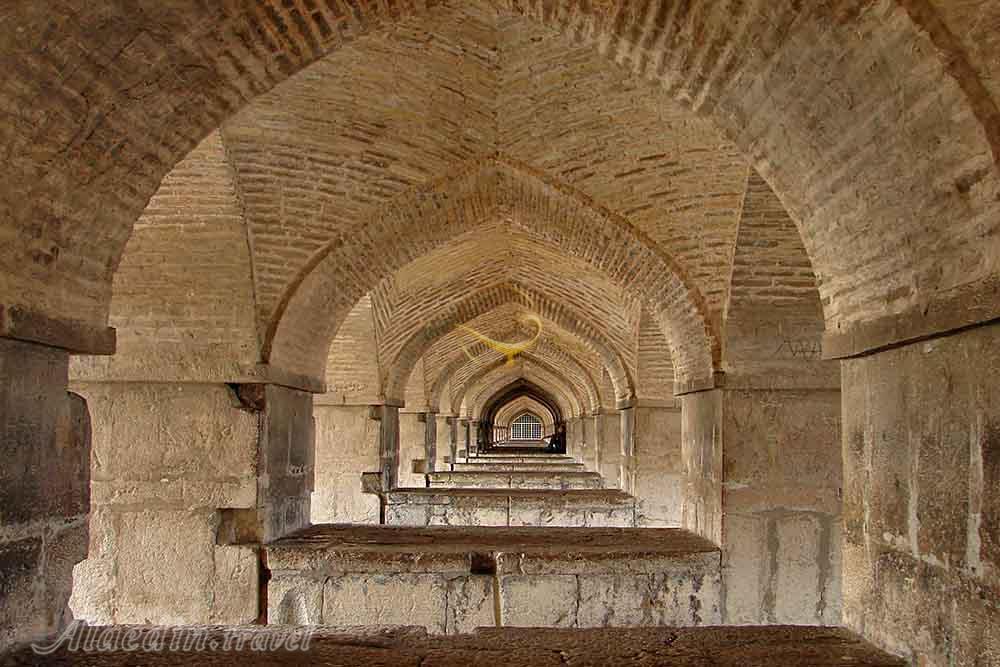 Khaju Bridge in Isfahan | Isfahan Attractions|Travel to Iran