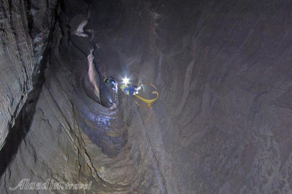 Parau Cave of Kermanshah | Alaedin Travel