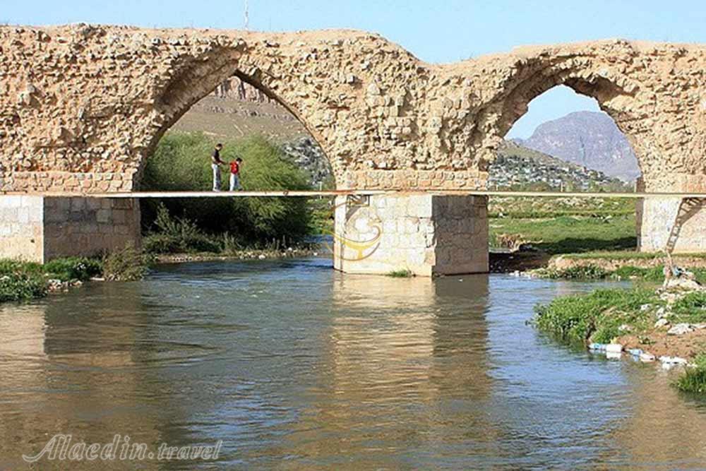 The Broken Bridge ( Shapuri Bridge) of Khorramabad | Alaedin Travel