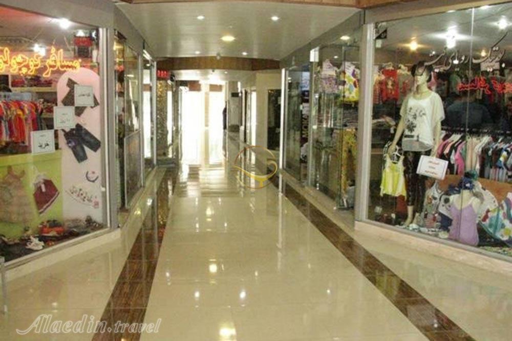 Pars Khalij Shopping Center of Kish | Alaedin Travel