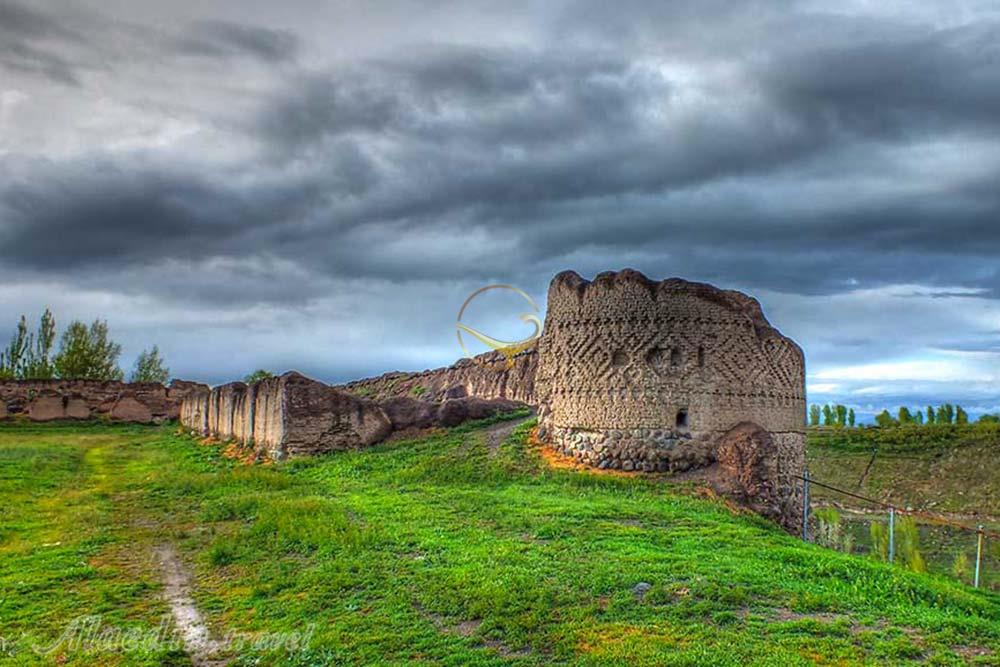 Kohneh Qaleh (old castle) of Meshginshahr | Alaedin Travel