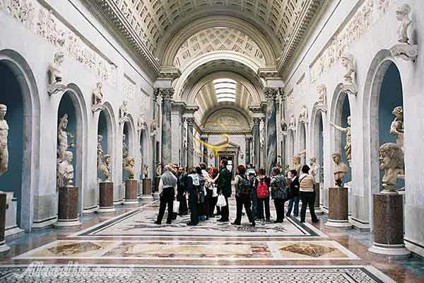 موزه واتیکان در رم - ایتالیا