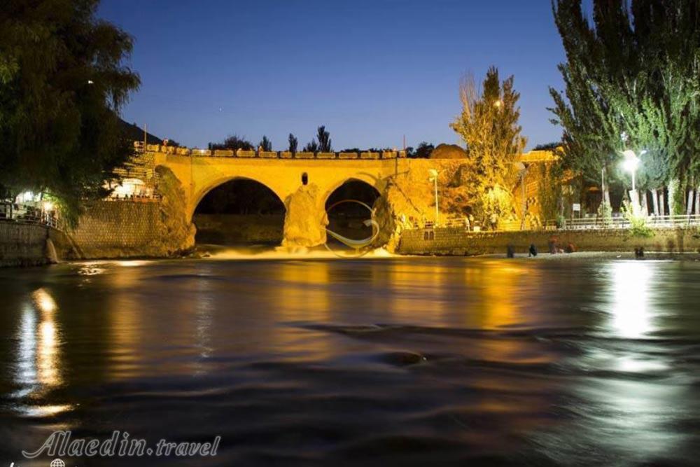 Zamankhan Bridge of Saman | Alaedin Travel