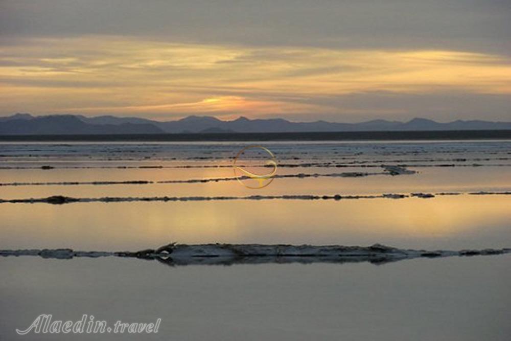 Makhrage Salt Lake in Shahr-e Babak | Alaedin Travel