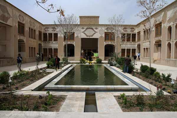 عمارت موسی خان در شهر بابک