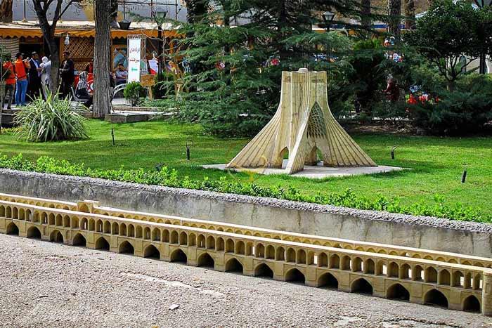 Iranian Art Museum Garden of Tehran	 | Alaedin Travel