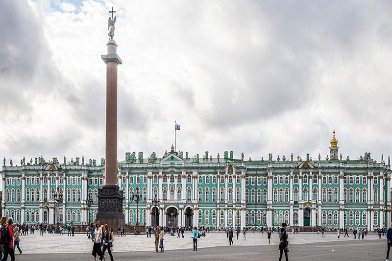 palace-square-st-petersburg3