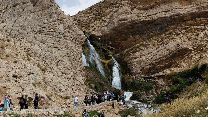 آبشار شیخ علی خان با تور عشایر بختیاری شهرکزد کوهرنگ علاءالدین تراول