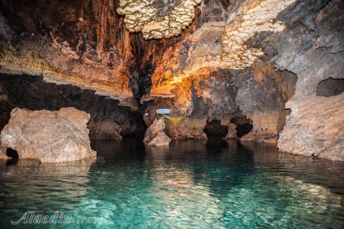 غار علیصدر؛ شگفت‌انگیزترین غار آبی جهان