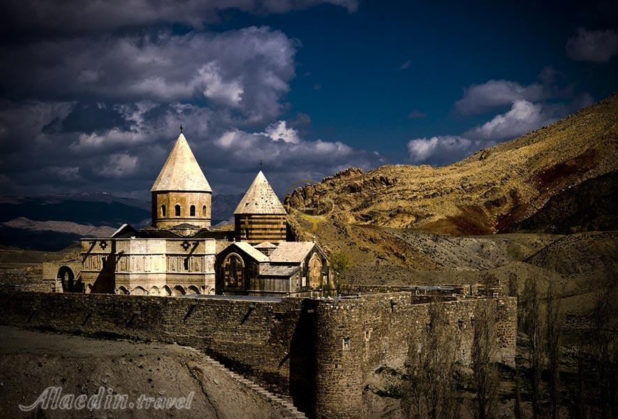 قره کلیسا، (قدیمی ترین کلیسای جهان!)