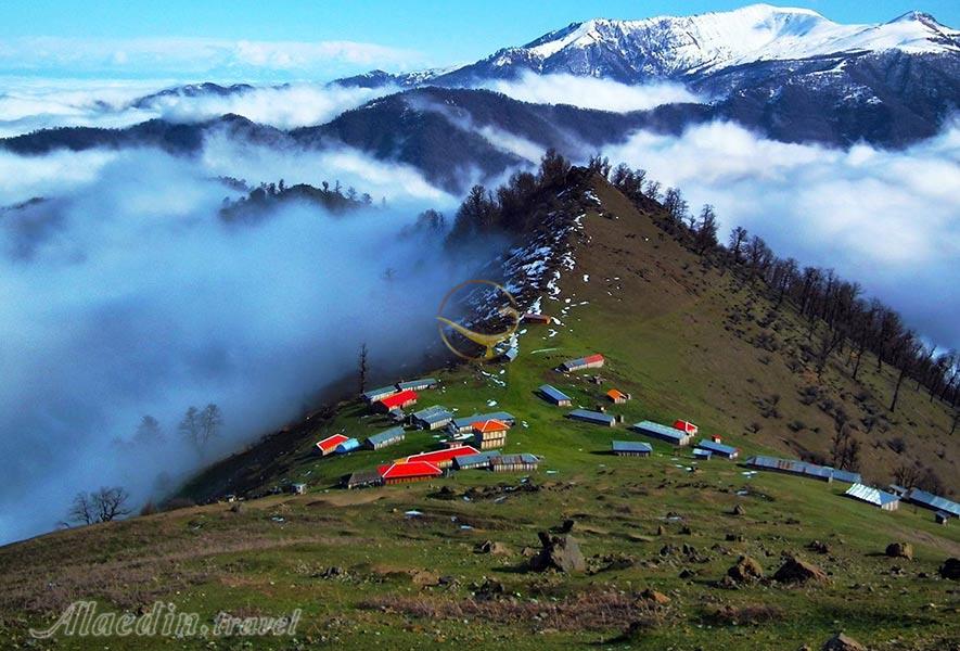 راهنمای سفر به ییلاقات ماسال (شهر کلبه‌های کج ایستاده)